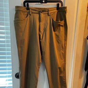 Lululemon ABC mens warpstreme pants